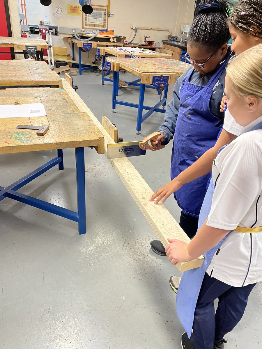 junior_bede's tweet photo. Our year 6 pupils loved making this arm chair for our forest school yesterday. The pupils measured, marked out, cut and drilled it all together! A hard days work for them which they thoroughly enjoyed https://t.co/hvrwzmlolz