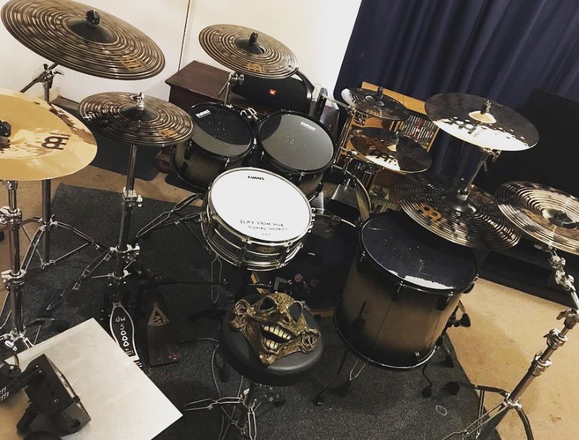 Plop plop #kcavemen #drums #metal