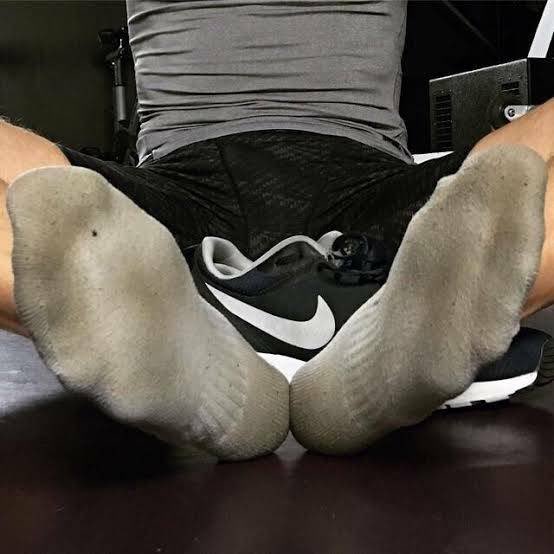 Socksandsneake2's tweet photo. https://t.co/afT07N9buS