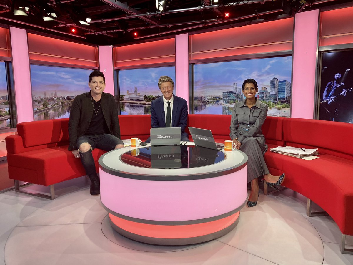 thescript's tweet photo. Big love to everyone who tuned into watch @TheScript_Danny on @BBCBreakfast this morning!! #TalesFromTheScript https://t.co/5zYo9EBjMZ