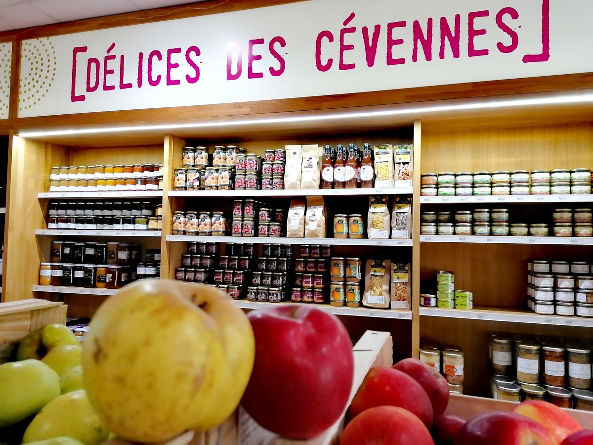OrigineCevennes's tweet photo. Ne cherchez plus...
La pomme Reinette du Vigan est en vente dans notre boutique de vente directe ouverte 7j/7j
#cevennes #pomme #reinette #coopérative https://t.co/nZCQlBOzo8