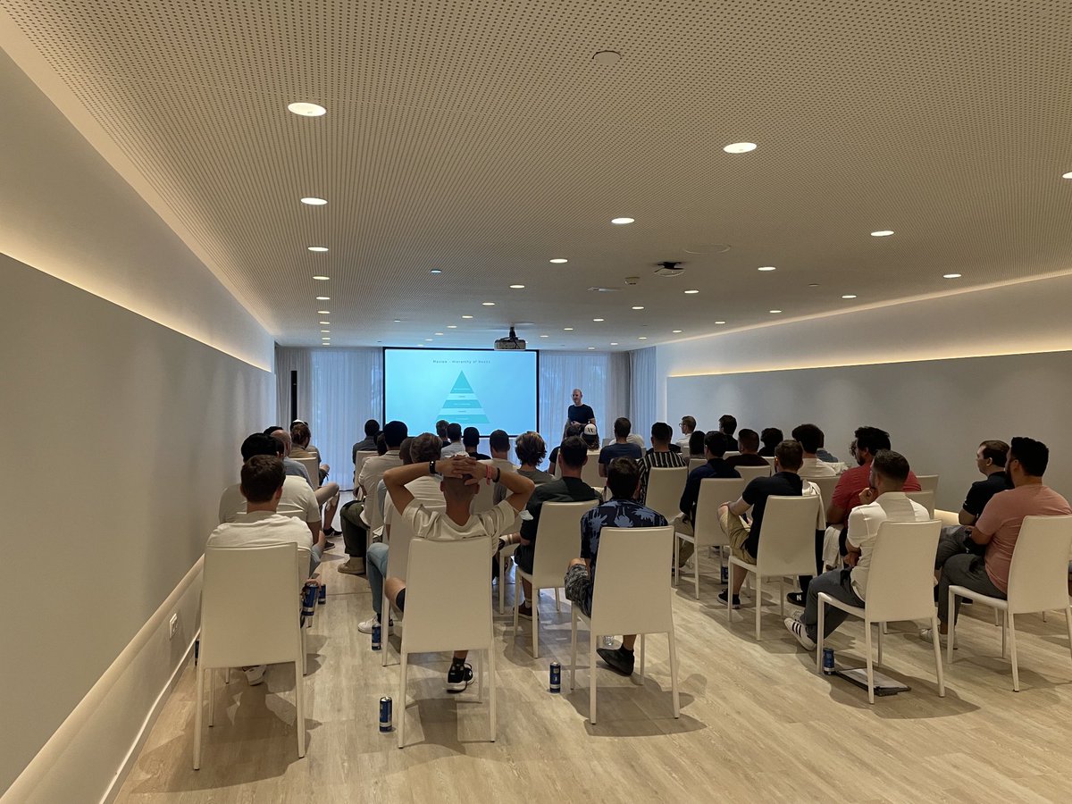 hannes_lowette's tweet photo. We just kicked off #HaxxConf, our yearly knowledge sharing conference. From hardcore tech talks to personal improvement, it all has a place here today. 44 colleagues who give a total of over 40 talks, spread over 5 tracks. This is ⁦@Axxes_IT⁩! https://t.co/eqOHypqcZV