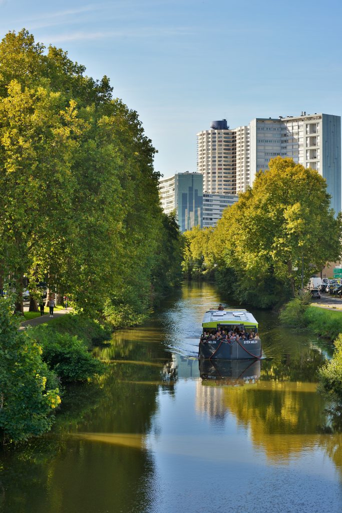 LaurentRiera's tweet photo. [URGENT #jobalert #compublique] Poste de chargé(e) de communication en renfort (CDD de 6 mois) pour la ville et la métropole de Rennes. A pourvoir dès que possible, étude des candidatures au fil de l'eau. Postuler ici > https://t.co/zN8hte3Jfb https://t.co/Mw27ZSmn8o