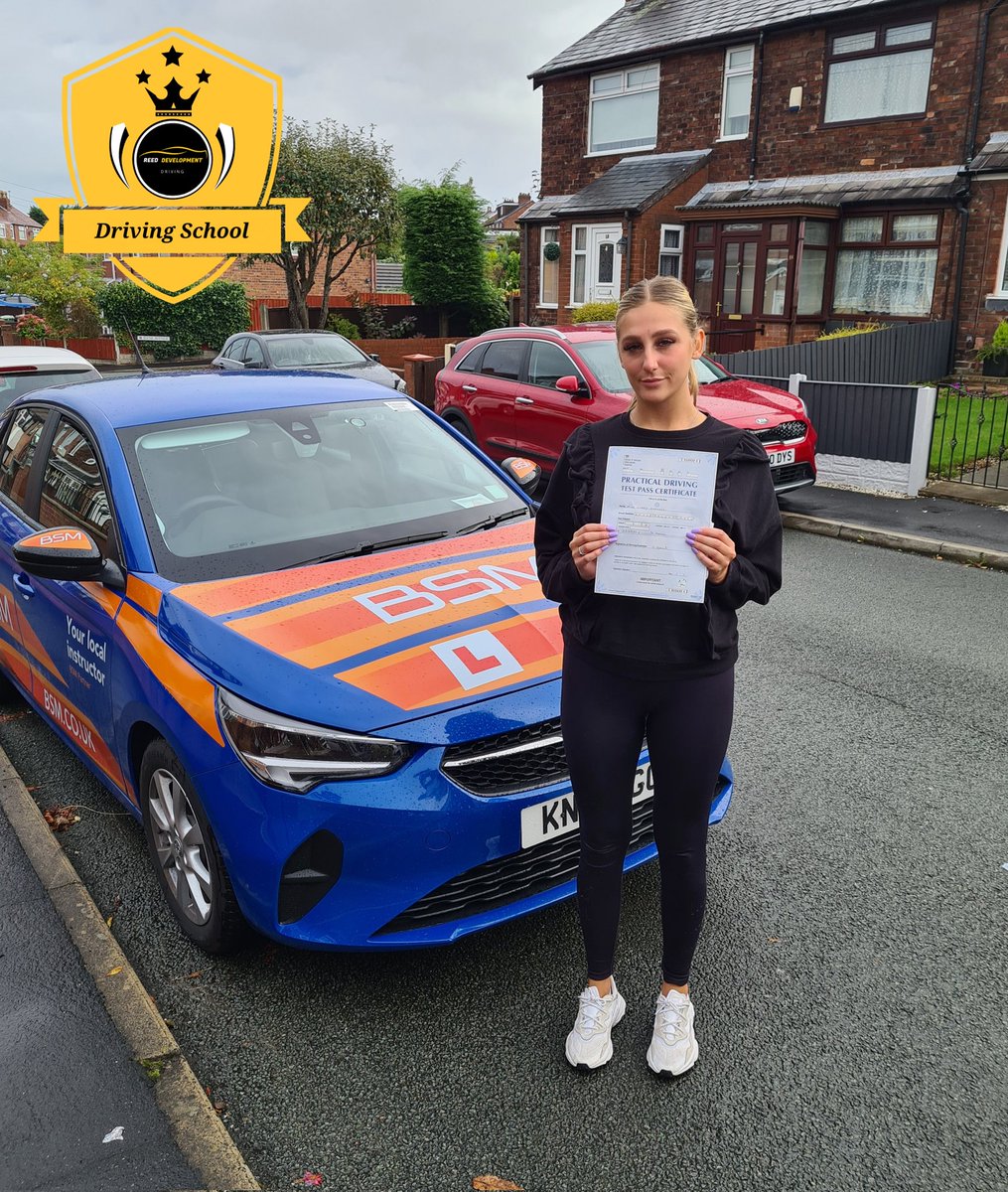 ReedDriving's tweet image. My first pupil who we took for a test and passed first time. We'll done Charis 👏🎉