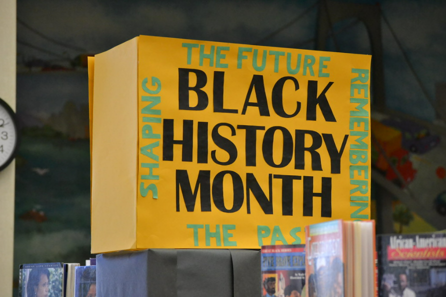 TheVoiceNews's tweet photo. 🙌🏿Happy #BlackHistoryMonth 

Celebrating, reclaiming, empowering.

Black history is a year-round thing, but this month is still special 🎉✊🏿

#BlackBritishHistory https://t.co/nMcOkF4BvP