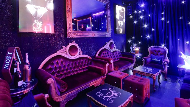Club de striptease, fondé à Nantes par <a href="/LaurentRoue/">Roué Laurent</a>, le <a href="/StripCafeClub/">SC Club Nantes</a> cherche des partenaires pour évangéliser autour de son concept sur le territoire.
officieldelafranchise.fr/actualites/lac…