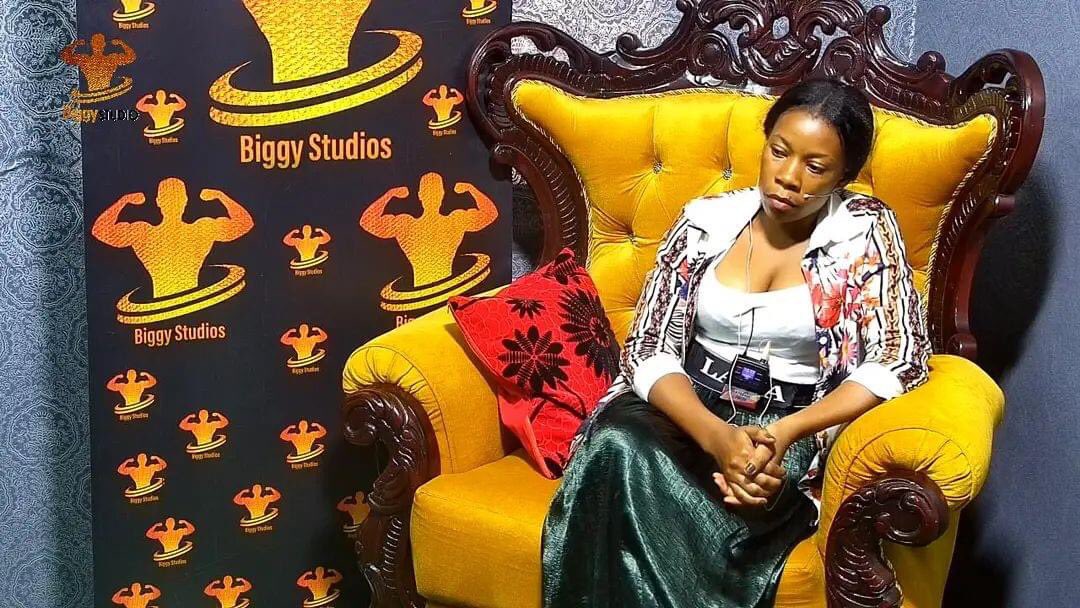 biggystudios's tweet photo. #FirstChambersSession
@Laura
Am having a great stay cause I am a very social Person .
I like it when I am appreciated cause I love appreciating people.I know I am very beautiful and filled with swag especially how to dress up but coming here was not easy for me because ππ https://t.co/Pl3DUk2k8M