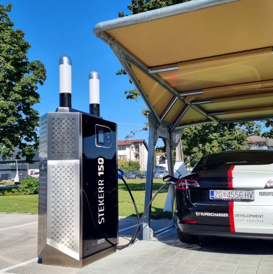 Born intelligent - WolkAbout's tech inside!
Congrats to our partner ADRIATEH for rolling out a brand new product  - an incredible EV Supercharger. This one is special. It's a privilege to be a part of such a great project. 
#evchargers #EV  #smartcharging #chargingstations  #EV