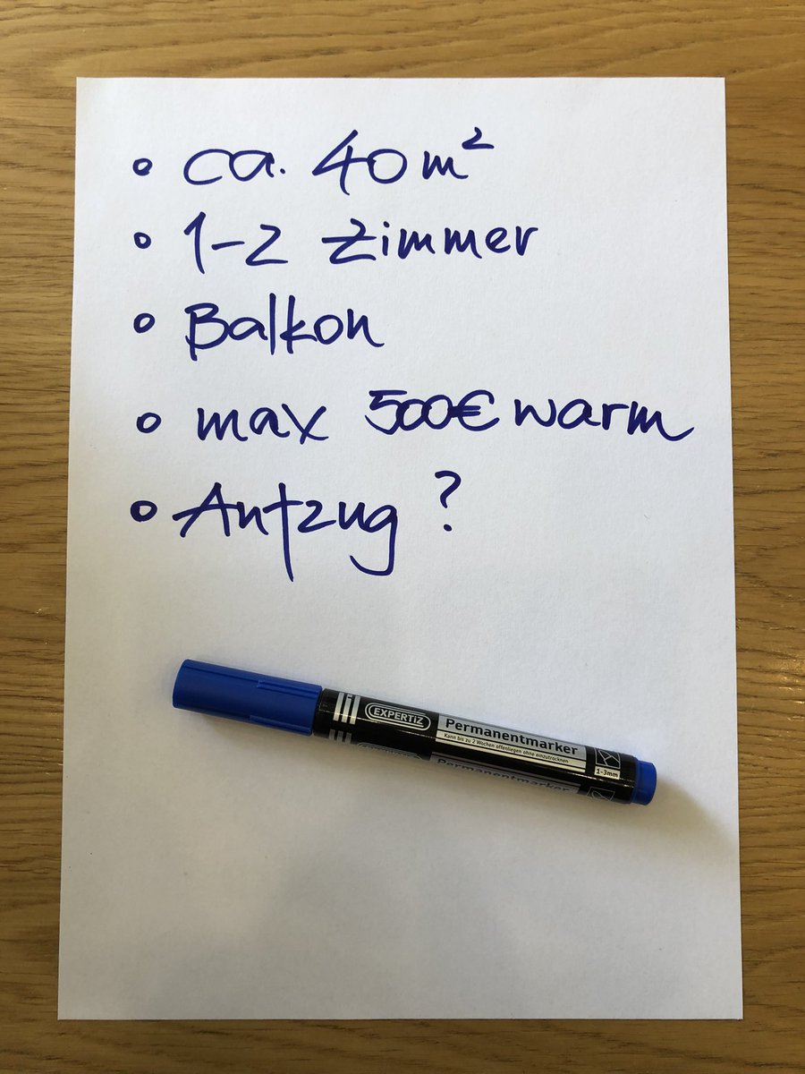 ca. 40 qm
1-2 zimmer 
balkon
max 500 € warm
aufzug?