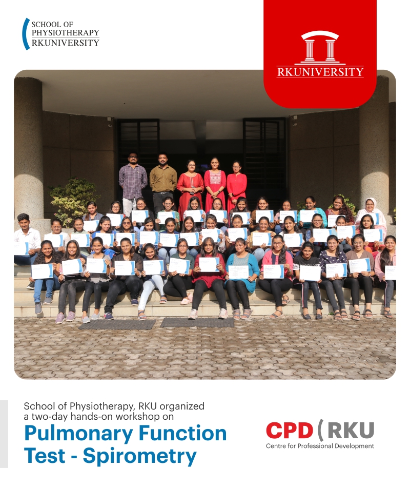 RKUniversity's tweet image. School of #Physiotherapy, #RKU organized hands-on workshop on &apos;#PulmonaryFunctionTest-#Spirometry&apos; in which participants learned about performing #PFT (Spirometry), interpretation of case studies, type of #pulmonary abnormality&amp;amp; severity of an abnormality. 

#physio #rkuniversity