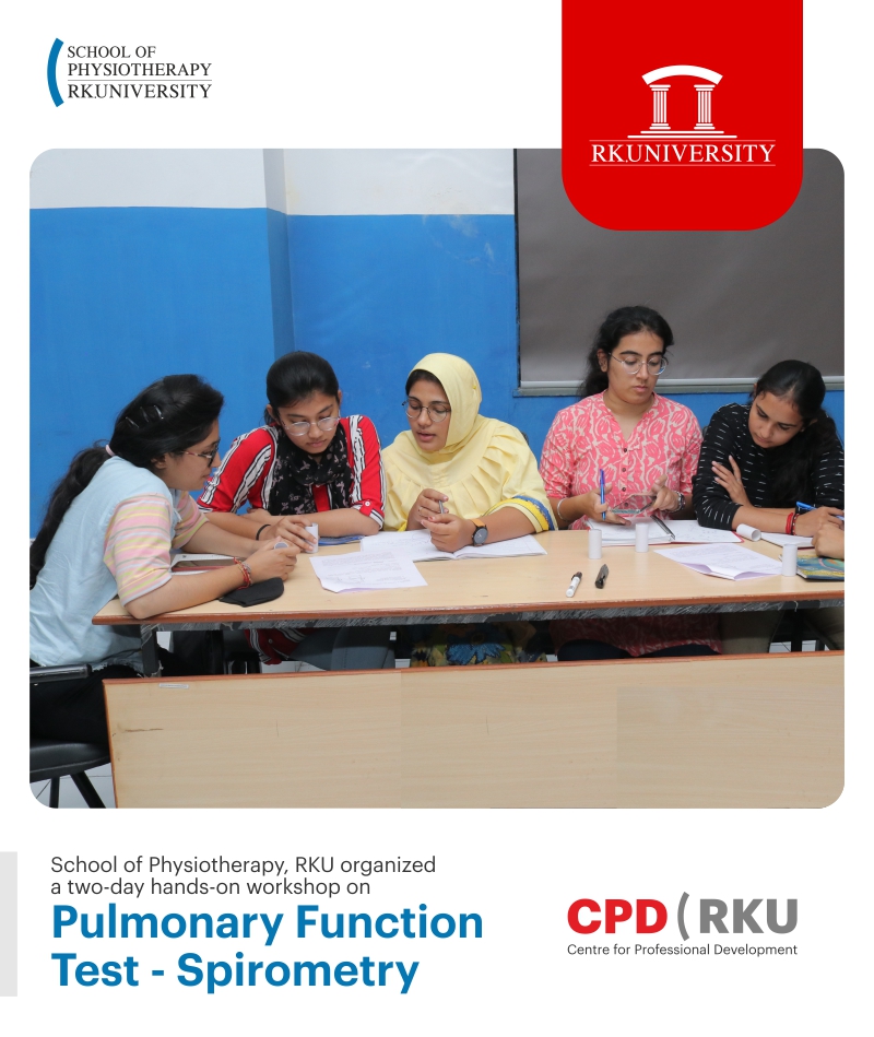RKUniversity's tweet image. School of #Physiotherapy, #RKU organized hands-on workshop on &apos;#PulmonaryFunctionTest-#Spirometry&apos; in which participants learned about performing #PFT (Spirometry), interpretation of case studies, type of #pulmonary abnormality&amp;amp; severity of an abnormality. 

#physio #rkuniversity