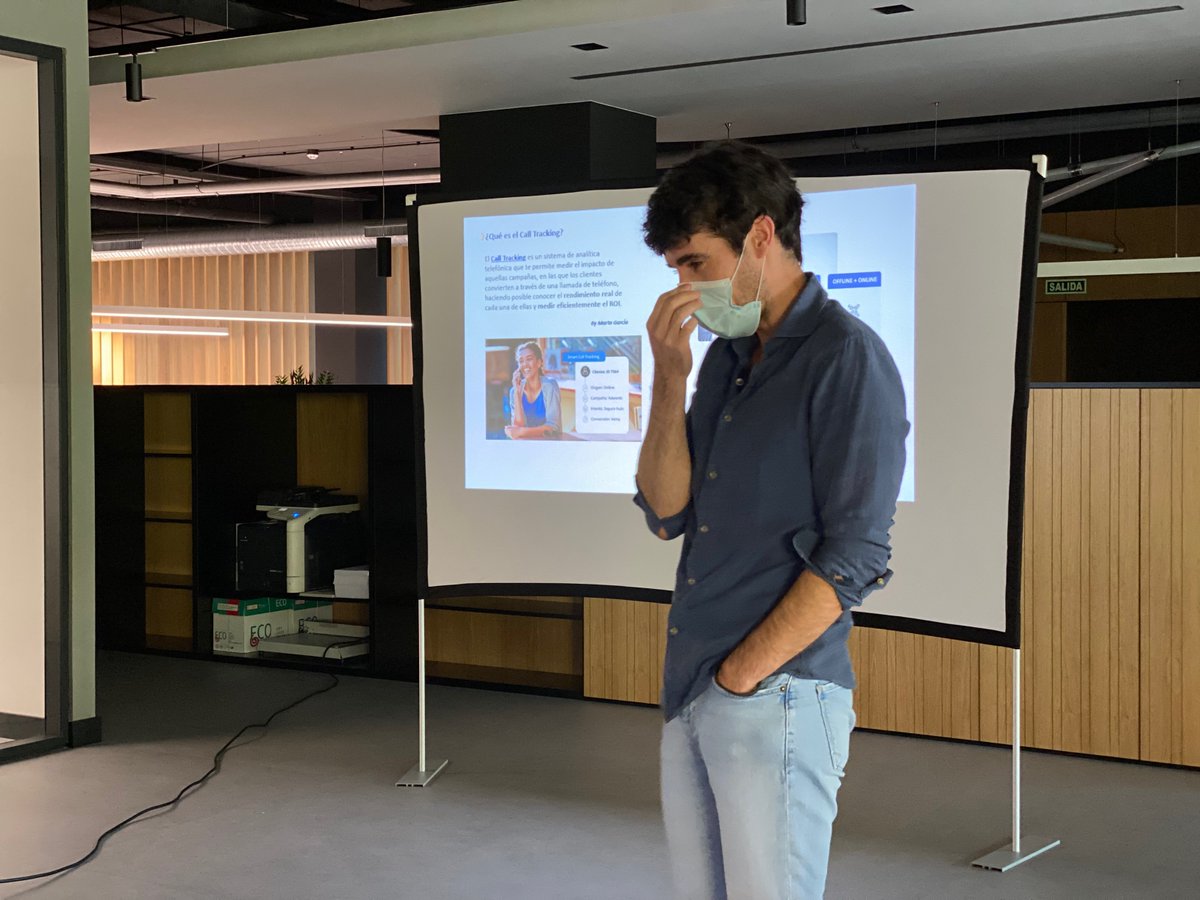 Ipglobalsl's tweet photo. Ayer cerramos el #mesdelprogramador en @Ipglobal 💻 con una ponencia de nuestro compañero Fabio Bermúdez sobre el #calltracking: un sistema de #analítica utilizado en @WebphoneNet para medir campañas en las que la conversión se realiza mediante llamada de teléfono 📞 https://t.co/QT327LUWUY