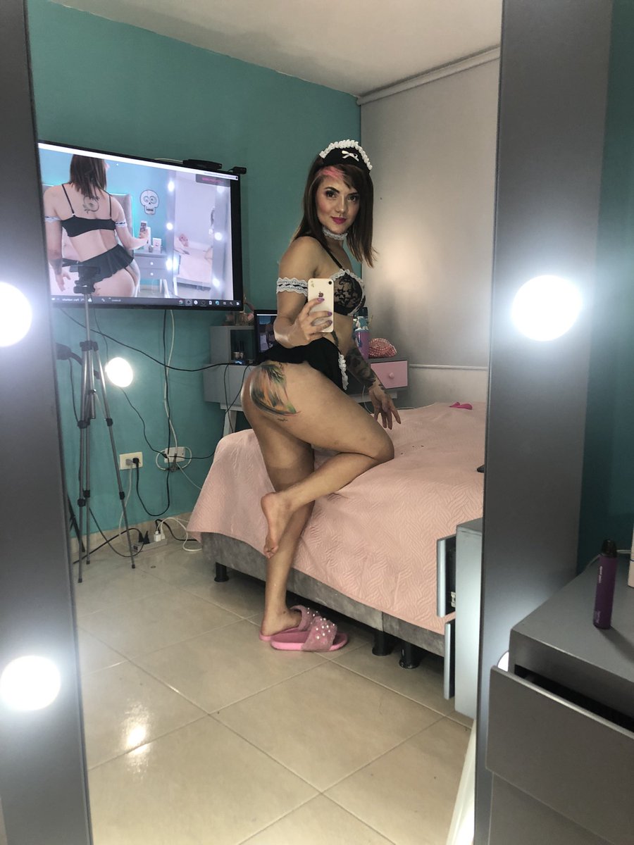 Taylor_Sthone's tweet image. Im online chaturbate: chaturbate.com/b/taylorvissy/  and streamate streamate.com/cam/Taylor_Ver…