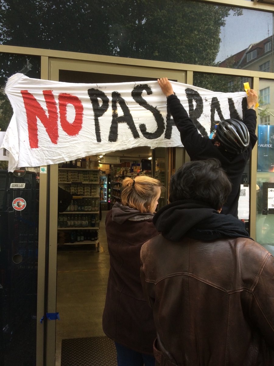 Payday_ev's tweet photo. #wildstrike BKIEZ continues. Threats by upper management with punishment! #b0110 #solidarity https://t.co/Us5RX8AreE