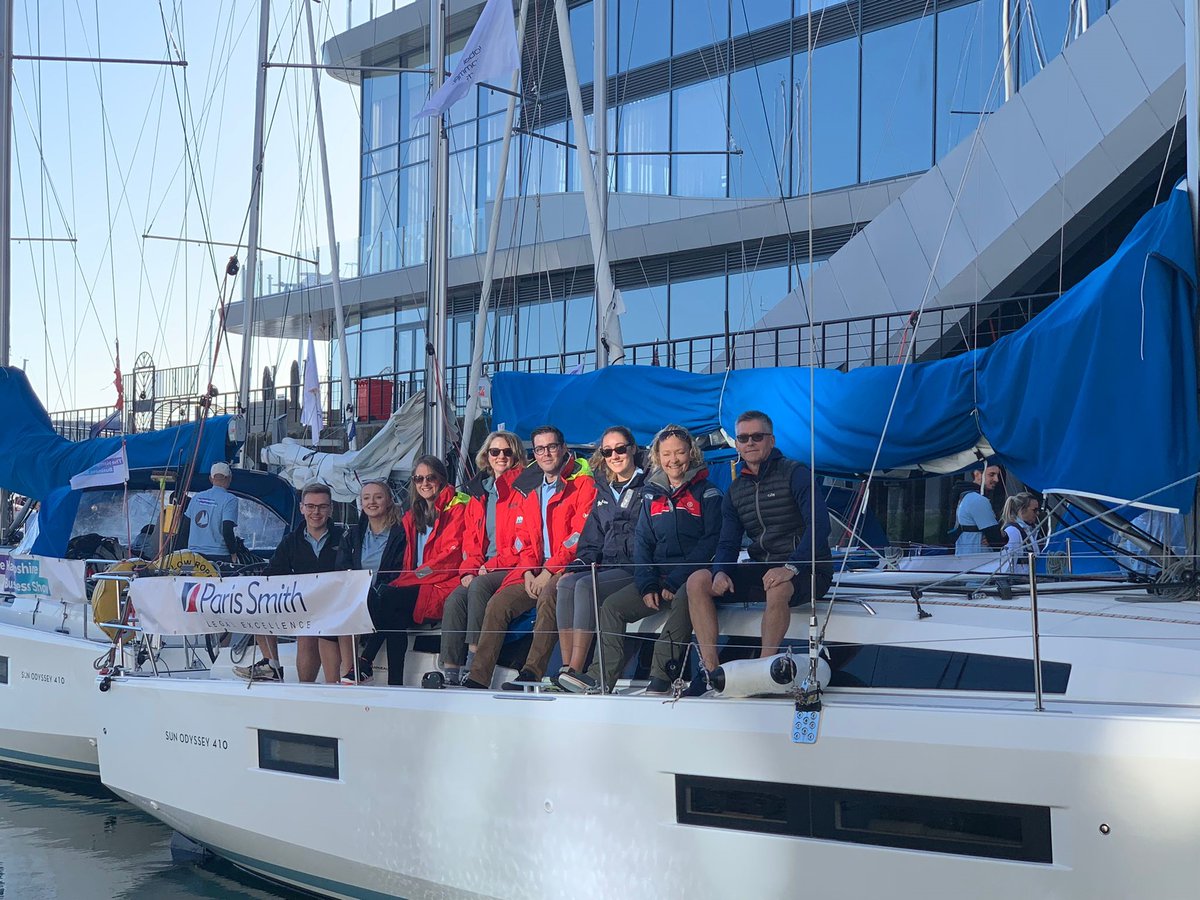 ParisSmithLLP's tweet photo. We had a great time at the Hampshire Business Cup Sailing Day on Wednesday. Check out some of our pics from the day:

Thanks @HantsBizShow and @ReesLeisure for organising, it was such fun! #Lawfirm https://t.co/AX4nHgLhha