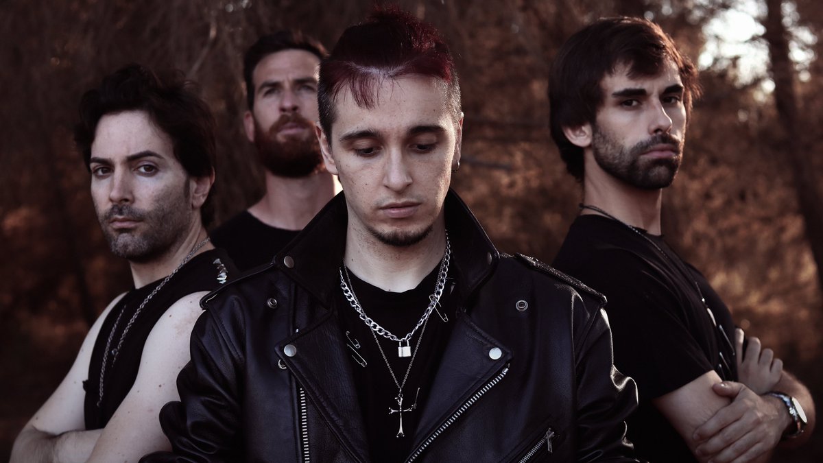 Sam Scares tweet media