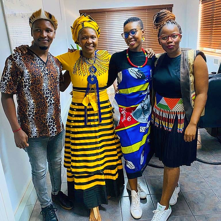 BulkConnections's tweet photo. #Team BC
#Celebrating Heritage Day 
#Acknowledging Our Heritage https://t.co/O6FS8rE8Dy