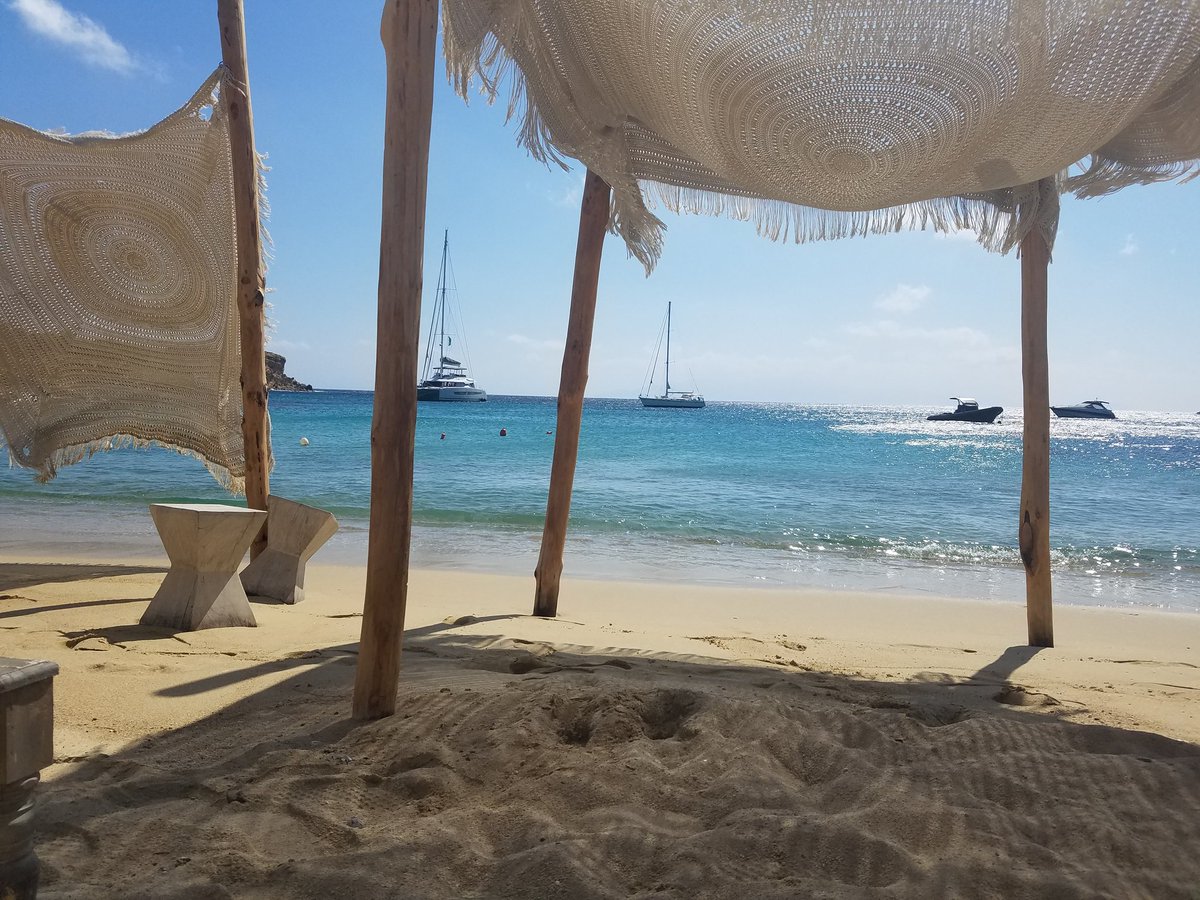 NJGlover's tweet photo. Just perfect! Paraga beach https://t.co/CdCLME4xU2
