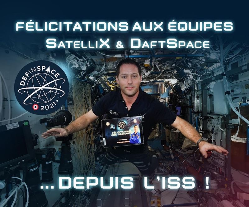 LeCnam's tweet photo. 5 élèves de #EICnam, spécialité Aéronautique et espace, #apprentissage et #FHTT (cours du soir) viennent de brillamment remporter l’édition 2021 @DefInSpace grâce à leur ambitieux projet SatelliX !
https://t.co/RUw81NcxRh
@sup_recherche @OlivierFaron @ThibautDuchene1 https://t.co/7B2JNdH2xT