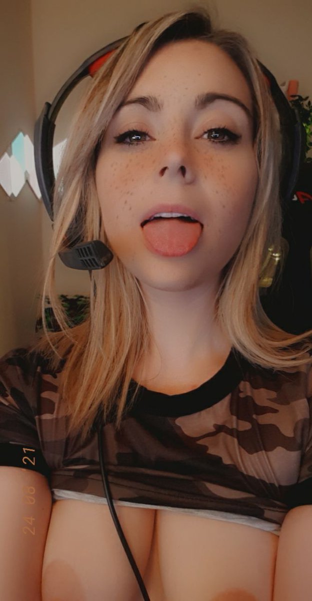 Lisamaus (KimiLee) tweet media