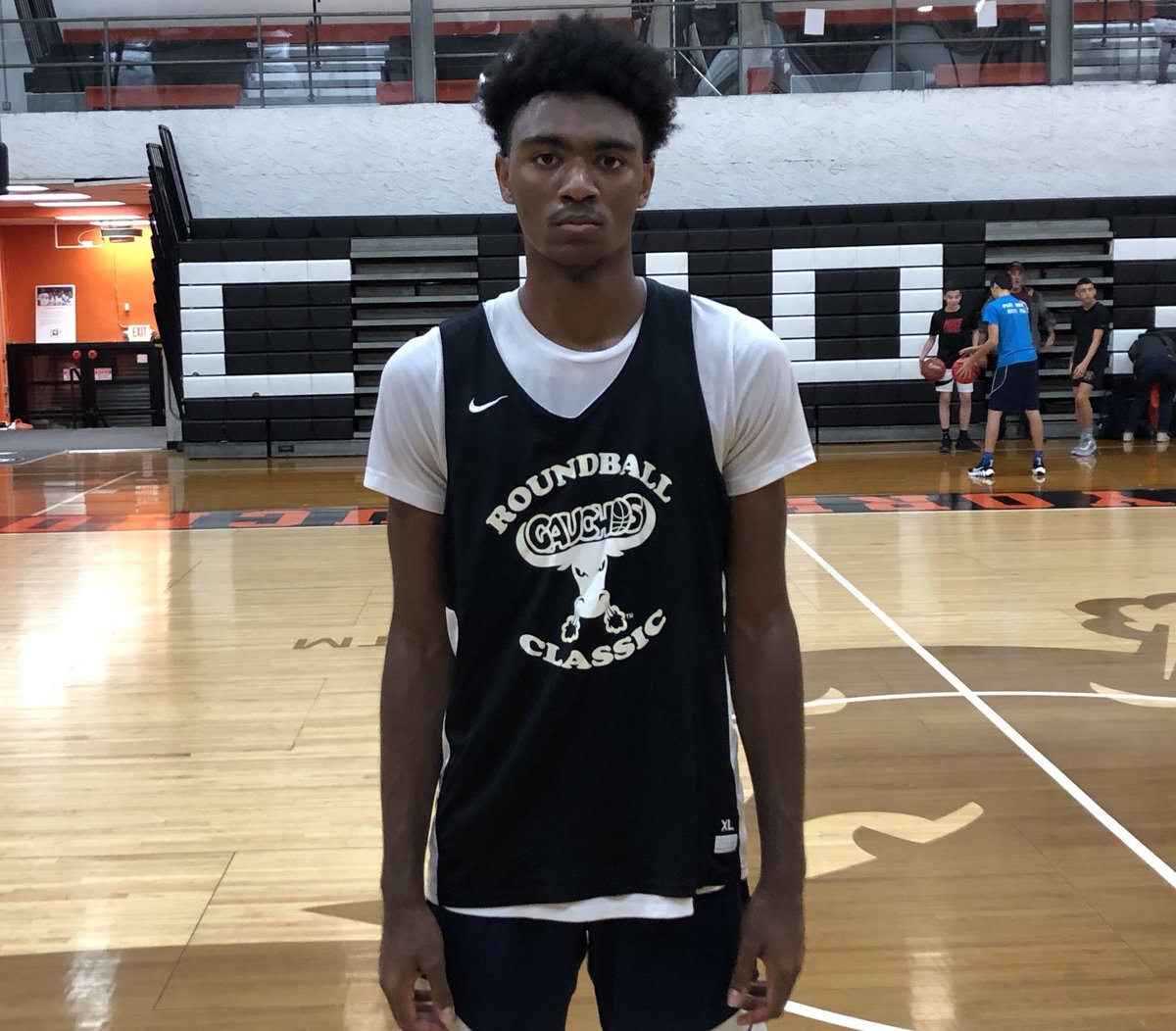 KDScoutingBBall's tweet photo. A few standouts from last nights @nygauchos Roundball 

Damarcies Moore ‘22
Daniel Laffitte ‘22
Isaiah Alexander ‘23
Ben Lyttle ‘23
Boogie Fland ‘24
Danny Carbuccia ‘25
Trey Lewis ‘26 https://t.co/rKJdMpBeoF