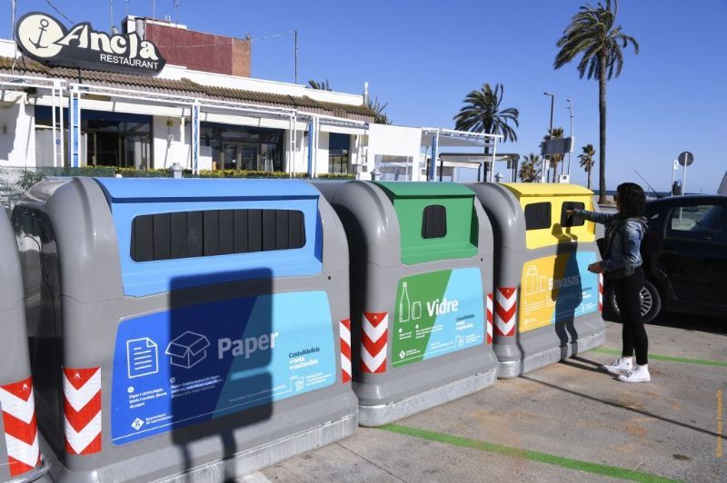 AjCastelldefels's tweet photo. ♻️ GRÀCIES #CASTELLDEFELS ♻️
👉🏻 Castelldefels millora l'índex de separació de residus 🙌🏻
♻️L'índex de recollida ha estat del 43,4%, 2,3 punts percentuals més que el 41,1% de fa un any.♻️
✚ℹ️ https://t.co/Ya4BgXmEpt https://t.co/VZEESTG3F4