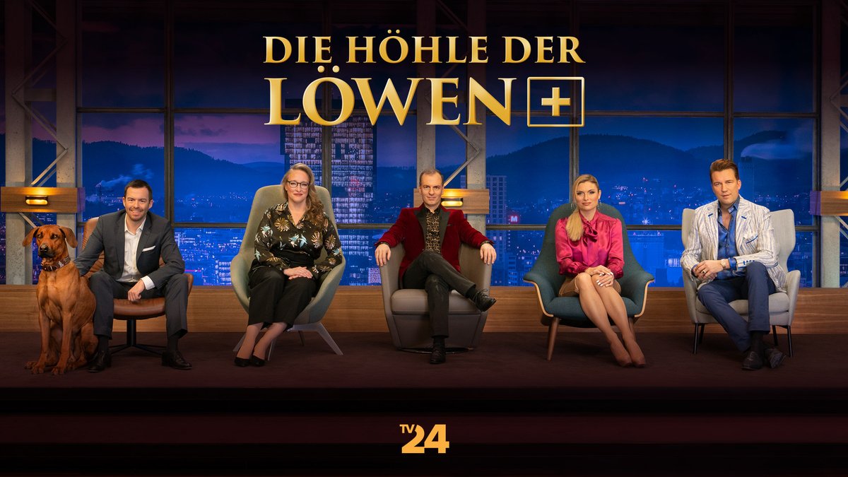 Raúl and Óscar on @sharktankabc Swiss TV show on the 4th of March 2020, a few days before Covid changed our lives.

Unfortunately we didn't come to an agreement with the sharks, but that was never a problem!

#refixyourself #sharktank #investor #blueeconomy #bluebioeconomy #vegan
