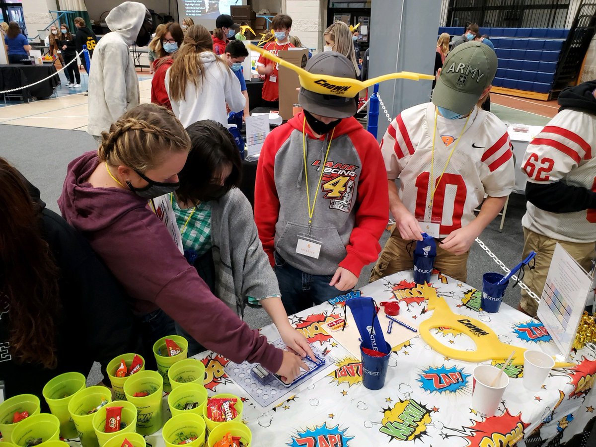 BHSRedmen's tweet photo. Thank you @SCEDC_OHIO for having our freshmen class participate in the #THINKManufacturing #MFGDay21 program! Thanks to @TerraCC for hosting #CareerReady #Manufacturing https://t.co/Kw0AObPeUj