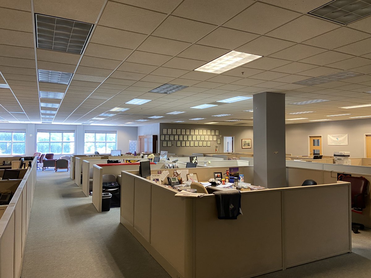 GavinGazette's tweet photo. Today, I work my last day at The Gaston Gazette -- my hometown newspaper, where I feel I've grown so much as a writer and as a person. https://t.co/KYbcRL7PG3