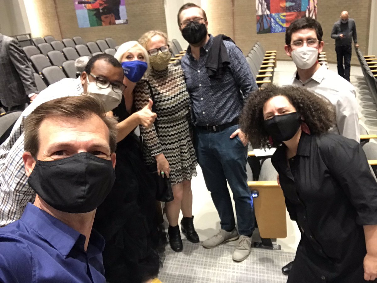 All the love!
All of the inspiring composers and colleagues gathered for a photo after <a href="/MDelfinMusic/">Michael Delfin</a> <a href="/mezzoihnen/">Megan Ihnen, Mezzo-Soprano</a> and I performed a recital on <a href="/EarTaxiFestival/">Ear Taxi Festival</a> last night. World premieres!!! With composers <a href="/evanwilliamsmus/">Evan Williams</a> <a href="/EricMalmquist1/">Eric Malmquist</a> <a href="/OsnatNetzer/">Osnat Netzer</a> &amp; poet @poetmorgan. #Chicago