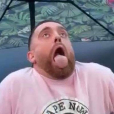 PenmanMurray's tweet photo. #NewProfilePic https://t.co/iPy7W4EA3B