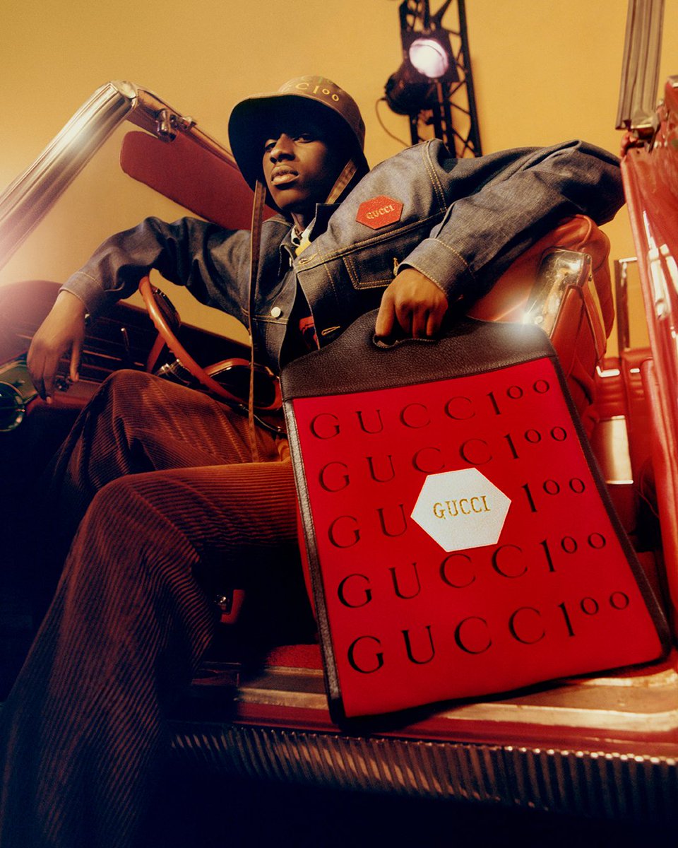 Designed to celebrate the House’s centennial, the #Gucci100 logo defines ready-to-wear and accessories from the new collection. on.gucci.com/_Gucci100 #AlessandroMichele