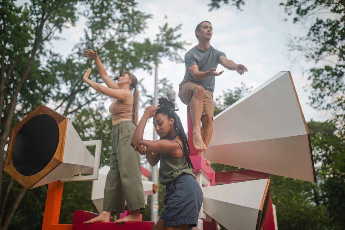 On Oct 8 &amp; 9, explore diverse expressions of contemporary dance during TOES FOR DANCE's Common Ground Dance Festival, a <a href="/cityoftoronto/">City of Toronto 🇨🇦</a> #CulturalHotspot Signature Project. 

Reserve your free ticket: toesfordance.ca/common-ground