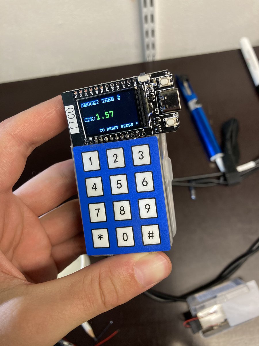 This 8$ setup allows you to accept #Bitcoin Lightning payments even without internet. 
<a href="/arcbtc/">Ben Arc 🏴󠁧󠁢󠁷󠁬󠁳󠁿✊⚡️</a> has done it again.