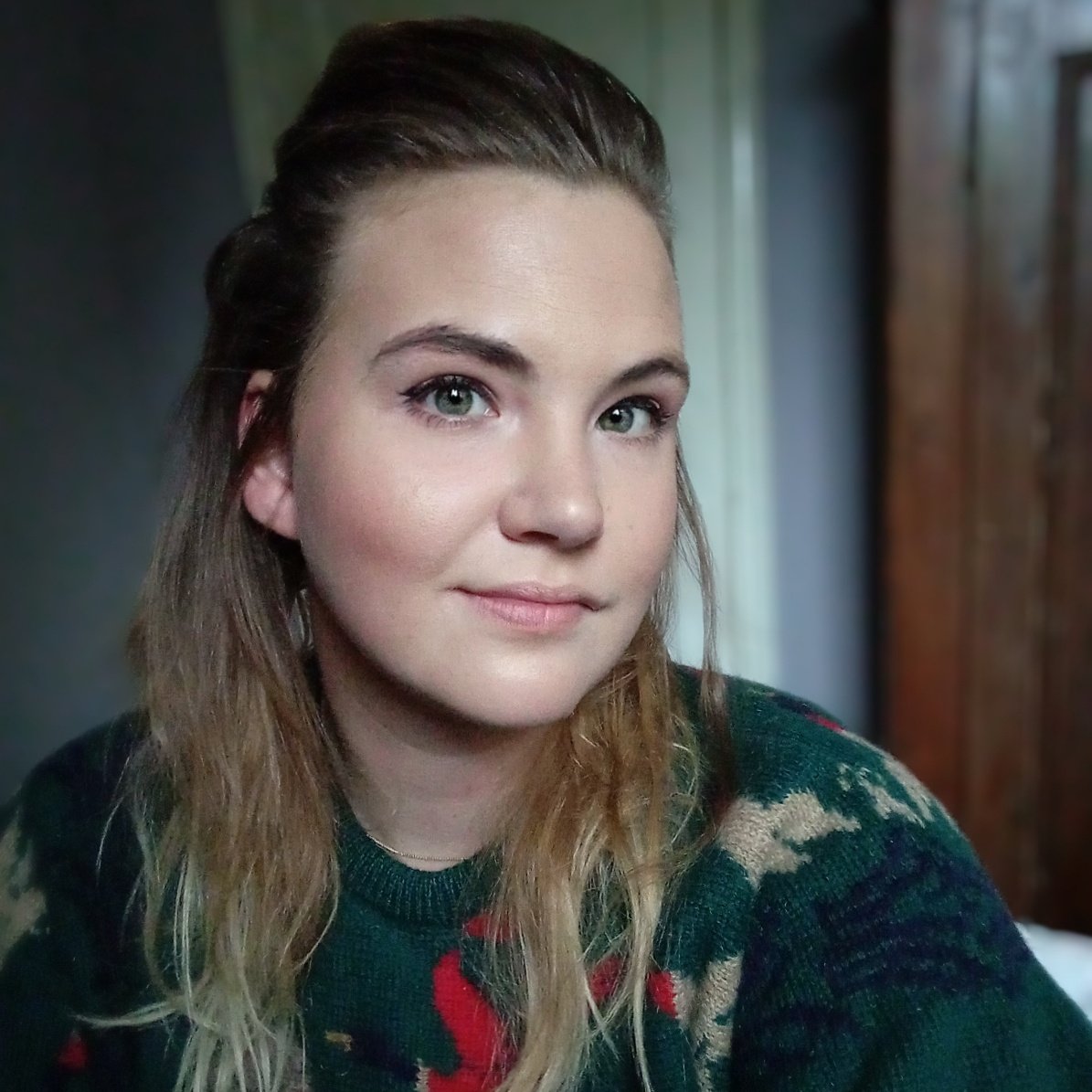 FAn2INPXoAMUp53?format=jpg&name=medium