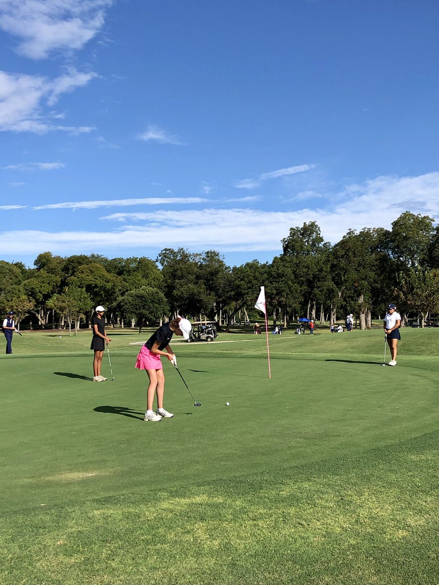 LTCavGolf's tweet photo. Freshman Audrey McIntyre drains her putt for birdie on 4! 🐥 +1 thru 7 #JAMODI https://t.co/GbqfWFfNZn