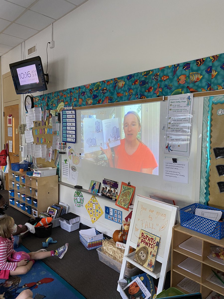 tymkinmama's tweet photo. Today was so magical in 2nd grade!!! We invited the parents into our classrooms via Flipgrid! Thank you to our ahmazing families for helping us celebrate our Radical Readers!❤️📕 @hunter_pta @HunterPrincipal #TeamTymkin #Readingtakesyouplaces #RadicalReaders https://t.co/YY86NRI5UF