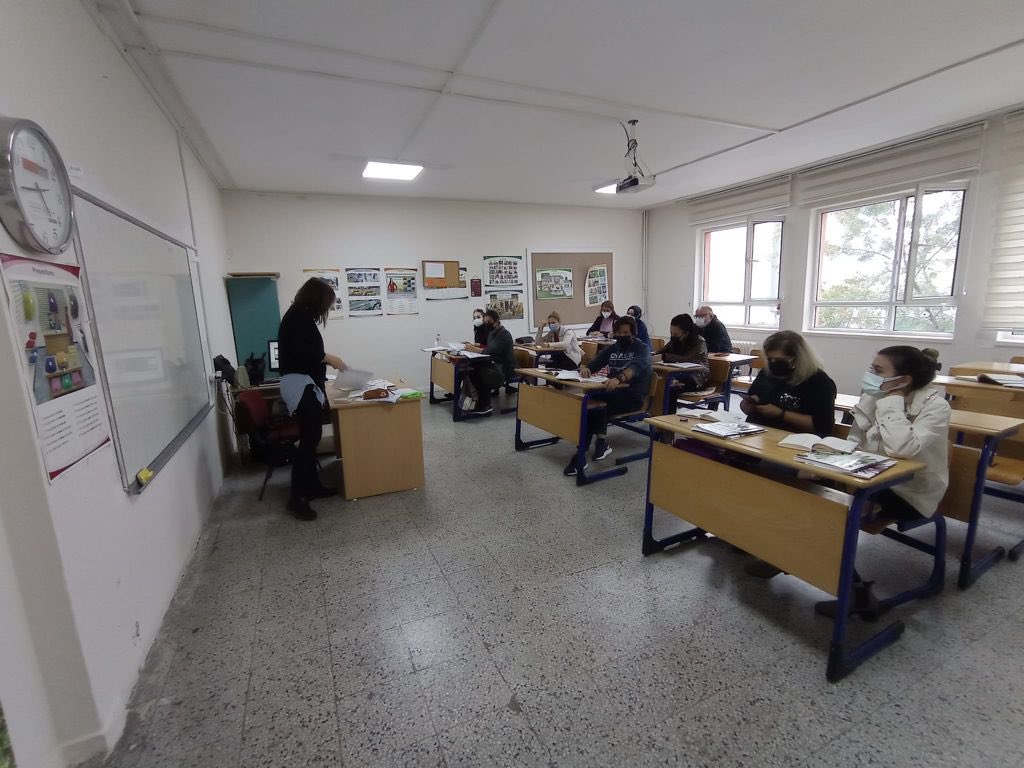 Ab Erasmus Akreditasyon Konsorsiyum Ortağı olan Kartal Halk Eğitim Merkezinde İngilizce Dil Eğitimi devam etmektedir 🇹🇷🇪🇺                         <a href="/tcmeb/">Millî Eğitim Bakanlığı</a> <a href="/istanbulilmem/">İstanbul İl Millî Eğitim Müdürlüğü</a> <a href="/memleventyazici/">Levent Yazıcı</a> <a href="/ulusalajans/">Türkiye Ulusal Ajansı 🇹🇷 Turkish NA</a>