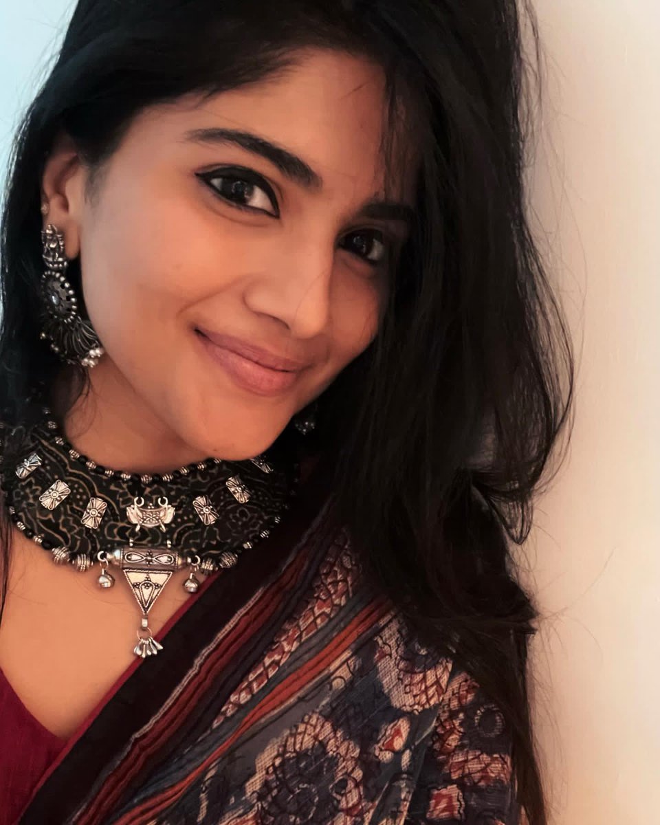 Meghaakashhoffl's tweet photo. Ethereal Beauty ❤️
@akash_megha #MeghaAkash https://t.co/OGvjM0XPwj