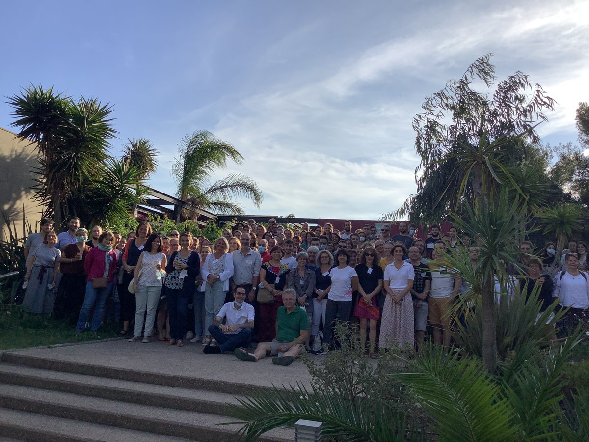 CHO_HEMATO's tweet photo. All the @CHO_HEMATO annual meeting participants @laliguecancer @sfhemato @FondationARC @SFCancer75 @SFGenetique @ozymes @miltenyibiotec  @siric_socrate https://t.co/Yng6gzPFvf