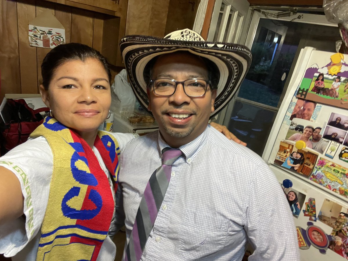 Deris Mora tweet media