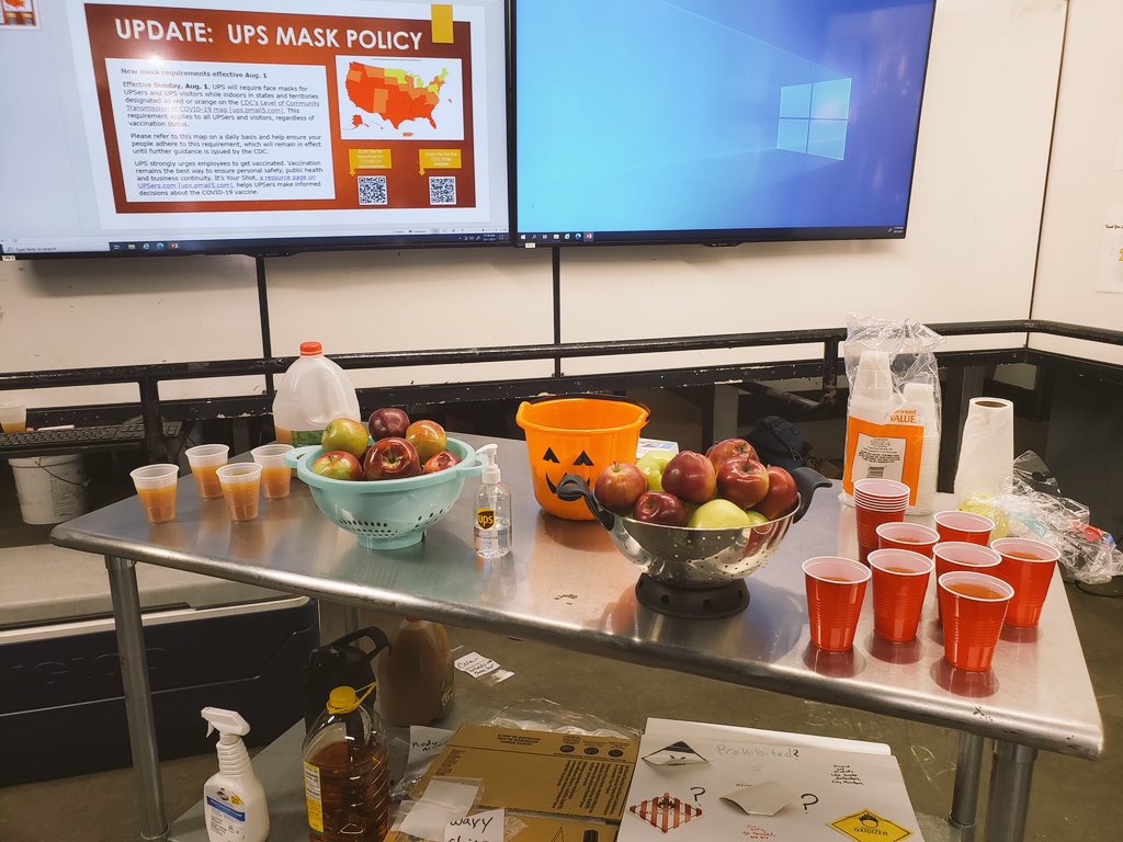 WormaCHSPhub tweet media