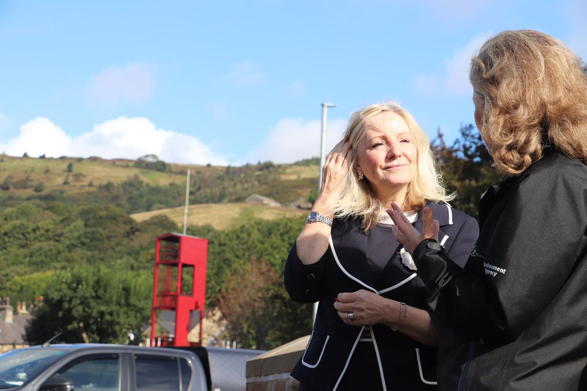 Great day in Mytholmroyd at the opening of the new flood alleviation scheme, which will provide vital protection to more than 400 homes &amp; businesses. 
🌧️🌎🍃