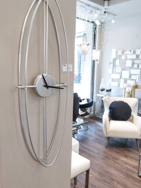 Modern_Accents's tweet image. Do you have a small, narrow wall space that needs a little something? We love this clock option!
#decorativeclock #wallfeature #smallspaces #interiordesigninspo #kelownadecor