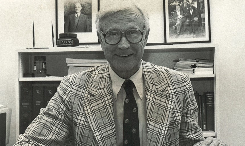 RoanokeCollege's tweet photo. “Mr. Roanoke College,” Dean Don Sutton, turns 100 years old today. Numerous members of the campus community spoke about what Sutton meant to them and what he still means to Roanoke College:
https://t.co/9L1dve6KyF https://t.co/0TI1SFkzpJ