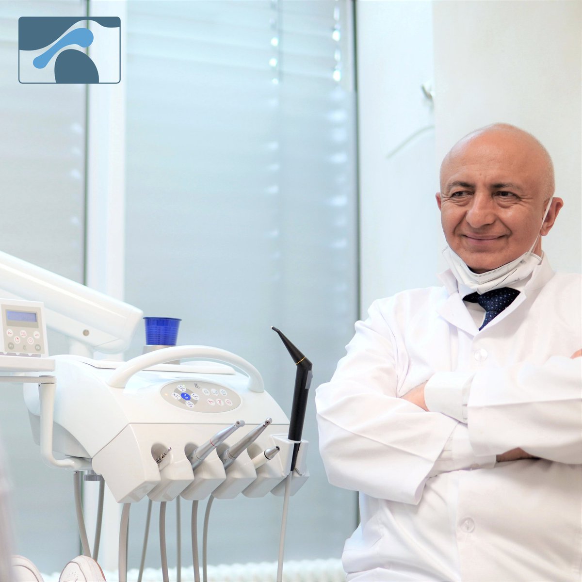 amir_cmd's tweet photo. Heute ist der offizielle "Tag des Lächelns" 😊 Da machen wir doch glatt doppelt und dreifach mit 🤗

#dramircmd #zahnarzt #dentist #hannover #zahnmedizin #tagdeslächelns #smile #laughing #happy #fröhlich #goodvibes #goodvibesonly #laughter #dentalpractice #practice #teeth #cmd https://t.co/FdZLge47KS