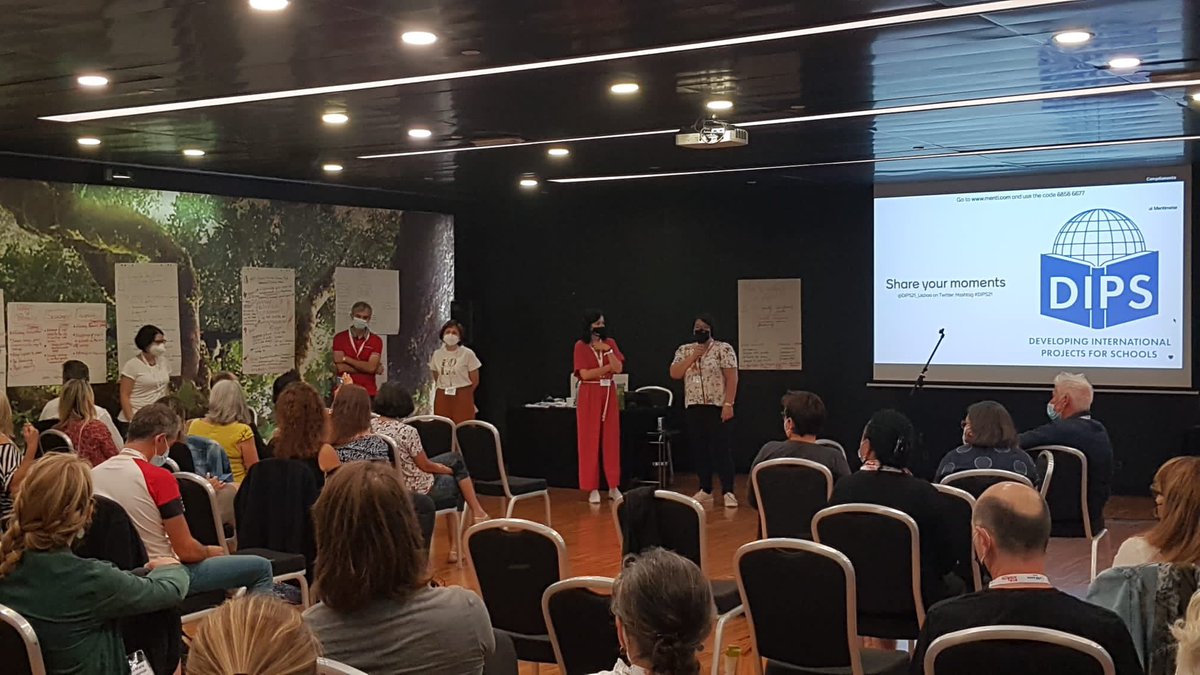 caminhoingles's tweet photo. End of the way of this great experience. Our team is ready to present our common project to the rest of the participants. Hope this is the beginning of a journey together! Thanks to everyone.
@CAFIgalicia @sepiegob @Erasmus_Project @ErasmuseuE #dips21 #Cafi_Wink #ErasmusPlus https://t.co/7KDzLbFSZM