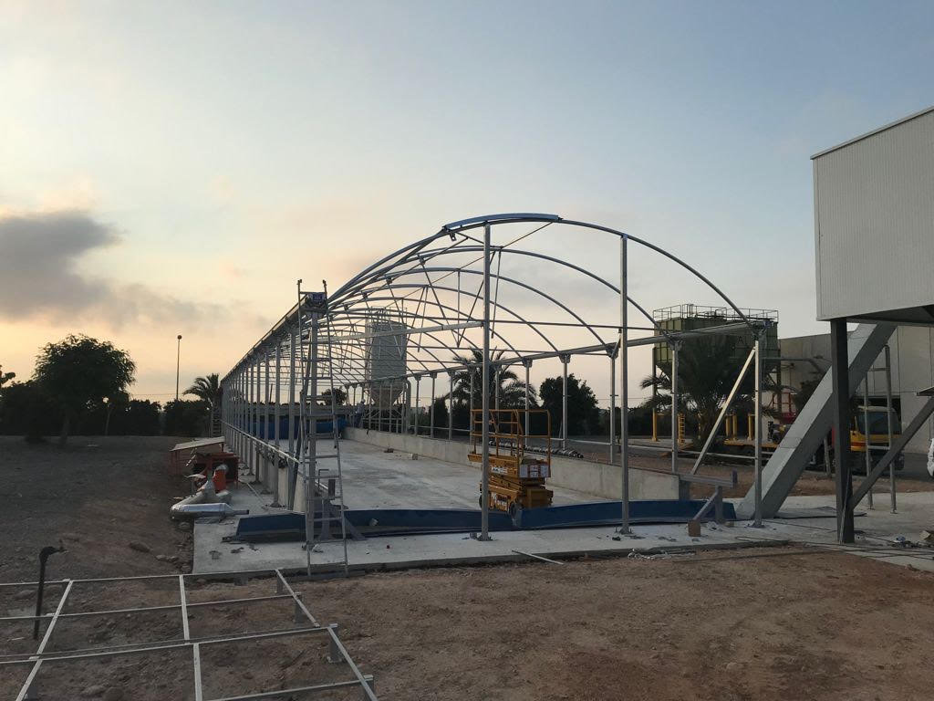 dry4gas's tweet photo. Continúa avanzando el montaje del invernadero del secado solar. #LIFE #renewableenergy #circulareconomy #SanJavier #Murcia @EHSTechniques @CederCiemat @Rank_ORC @esamur_aguas @CIEMAT_OPI @CEBAS_CSIC @CSIC #Aitesa https://t.co/2StG2KJ06I