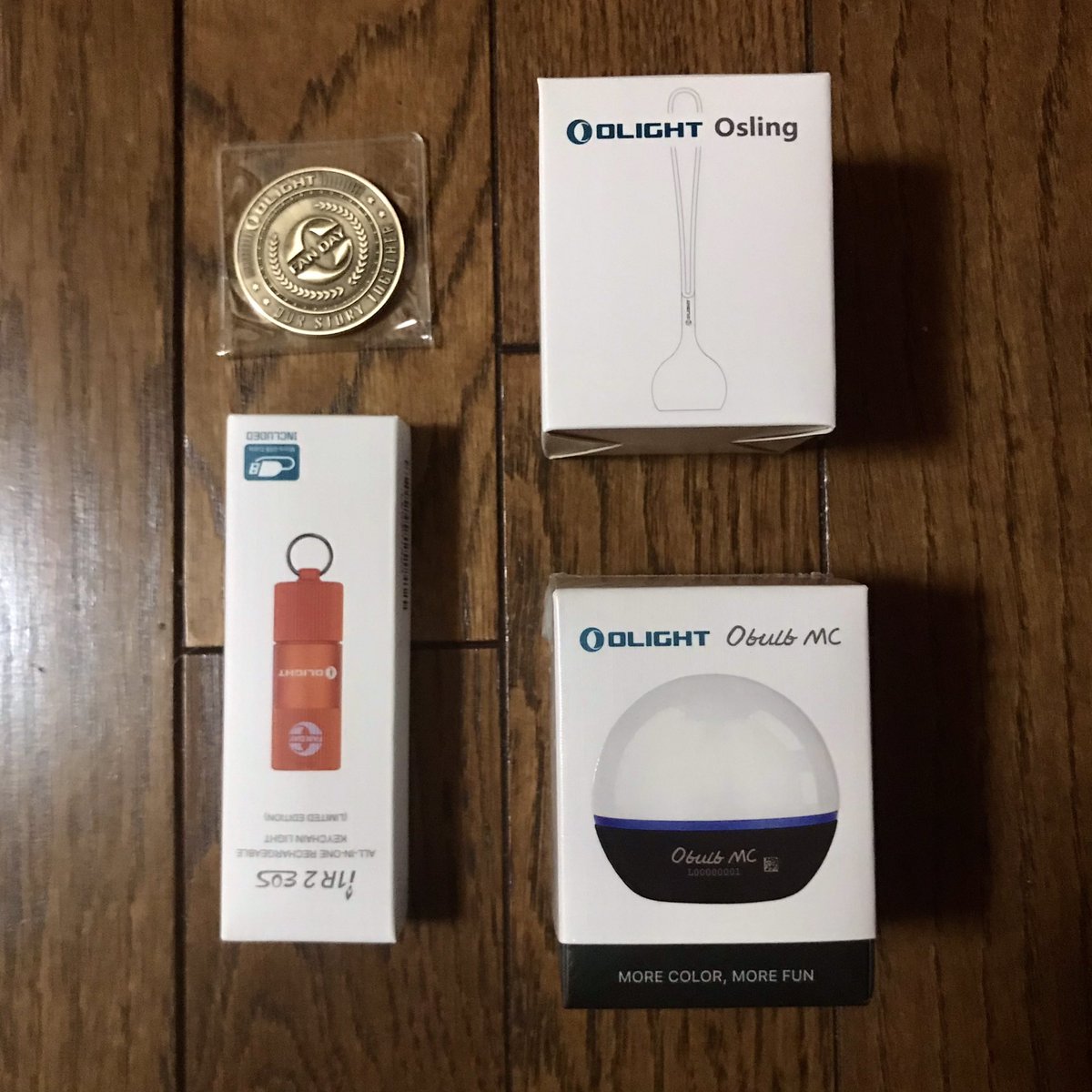 MasaakiUda's tweet photo. Fan Dayのキャンペーンセールで購入した品々
#OFANDAY
#Olight
#Flashlight
#LEDライト
#オーライト https://t.co/XyqoORxR8f