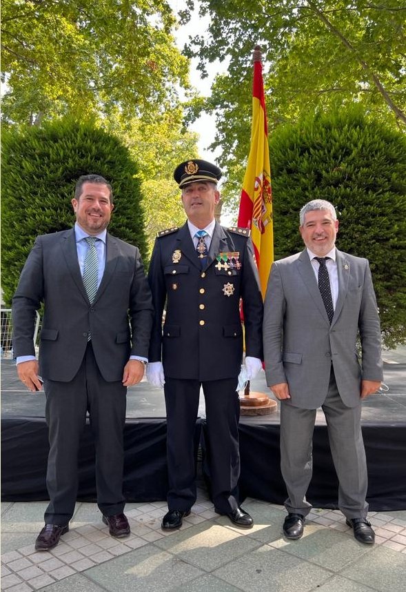 Encantados de acompañar a la Policía Nacional de Lorca en el acto organizado con motivo del Día de los Ángeles Custodios.
#SomosLorca